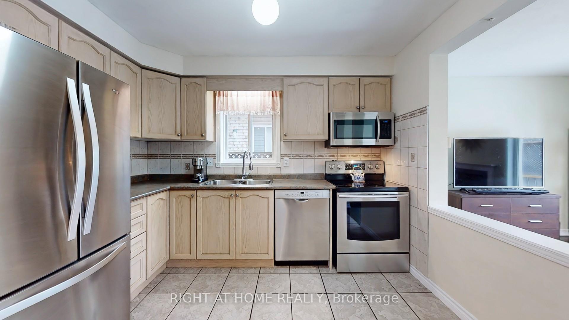 Photo 8 of 3 Archer Way, Hamilton, Villages of Glancaster — HOMEH