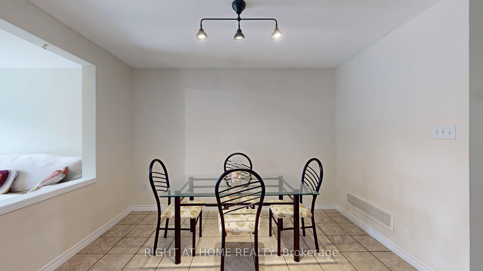 Photo 11 of 3 Archer Way, Hamilton, Villages of Glancaster — HOMEH