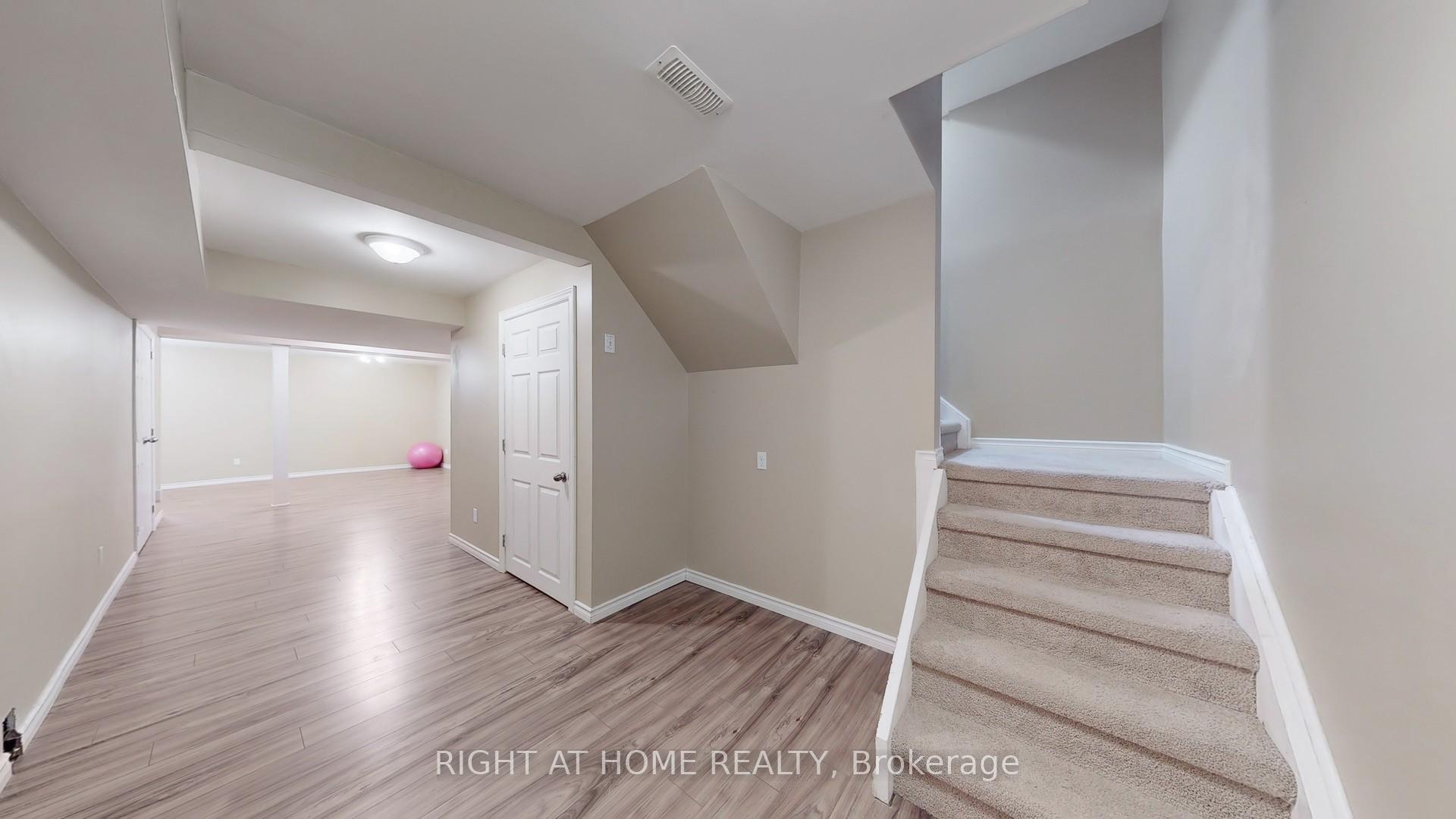 Photo 30 of 3 Archer Way, Hamilton, Villages of Glancaster — HOMEH