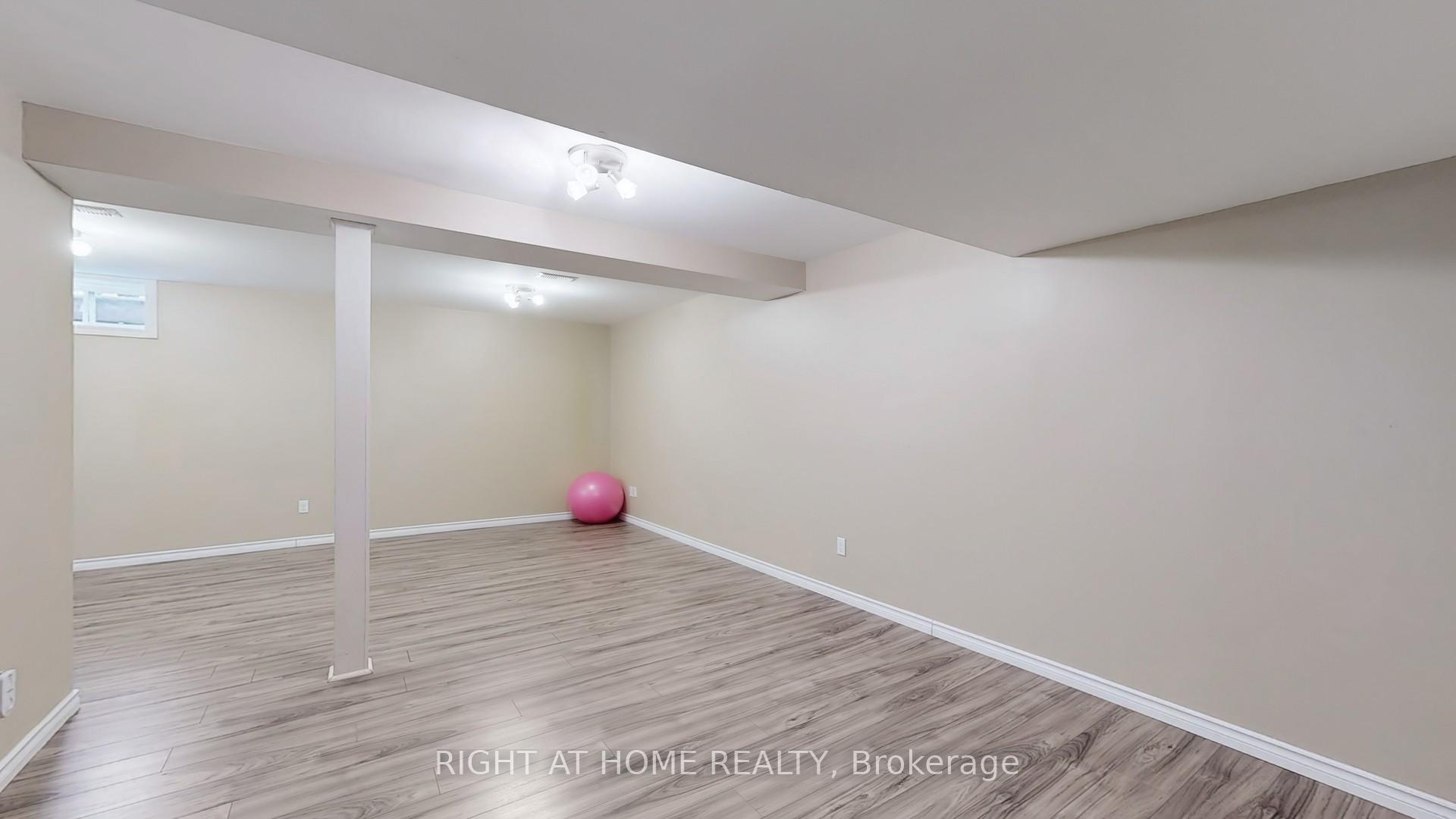 Photo 32 of 3 Archer Way, Hamilton, Villages of Glancaster — HOMEH