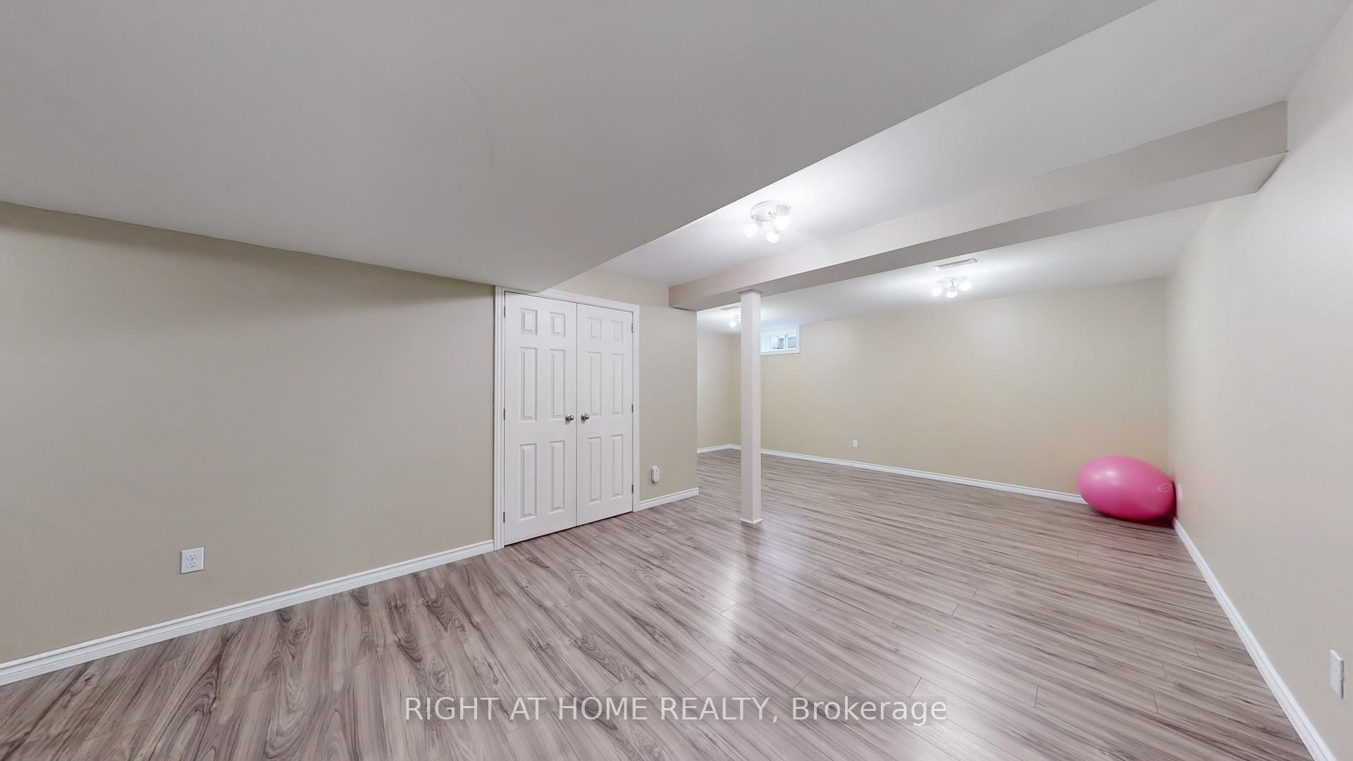 Photo 34 of 3 Archer Way, Hamilton, Villages of Glancaster — HOMEH