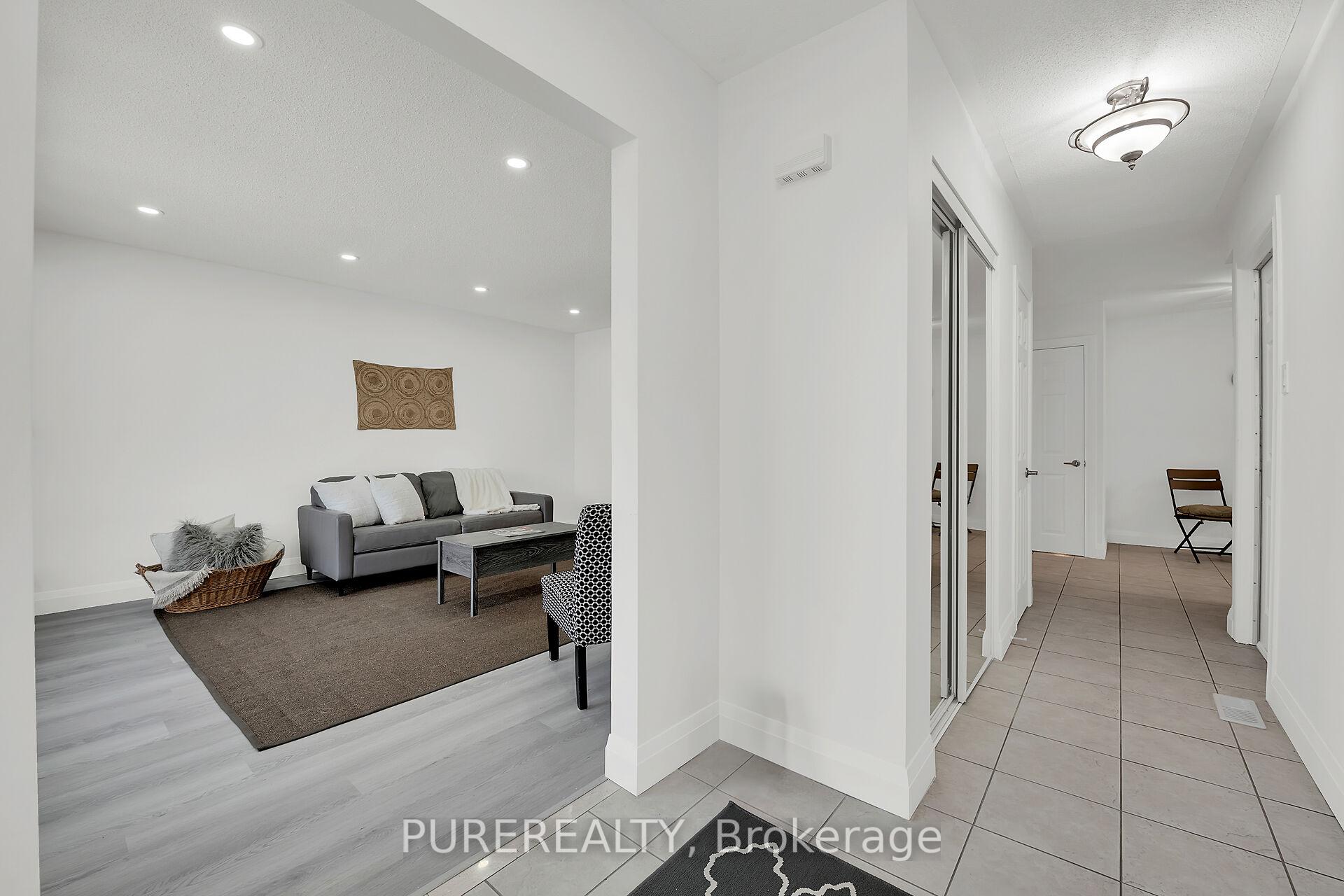 Photo 5 of 58 Quaker Crescent, Hamilton, Quinndale — HOMEH