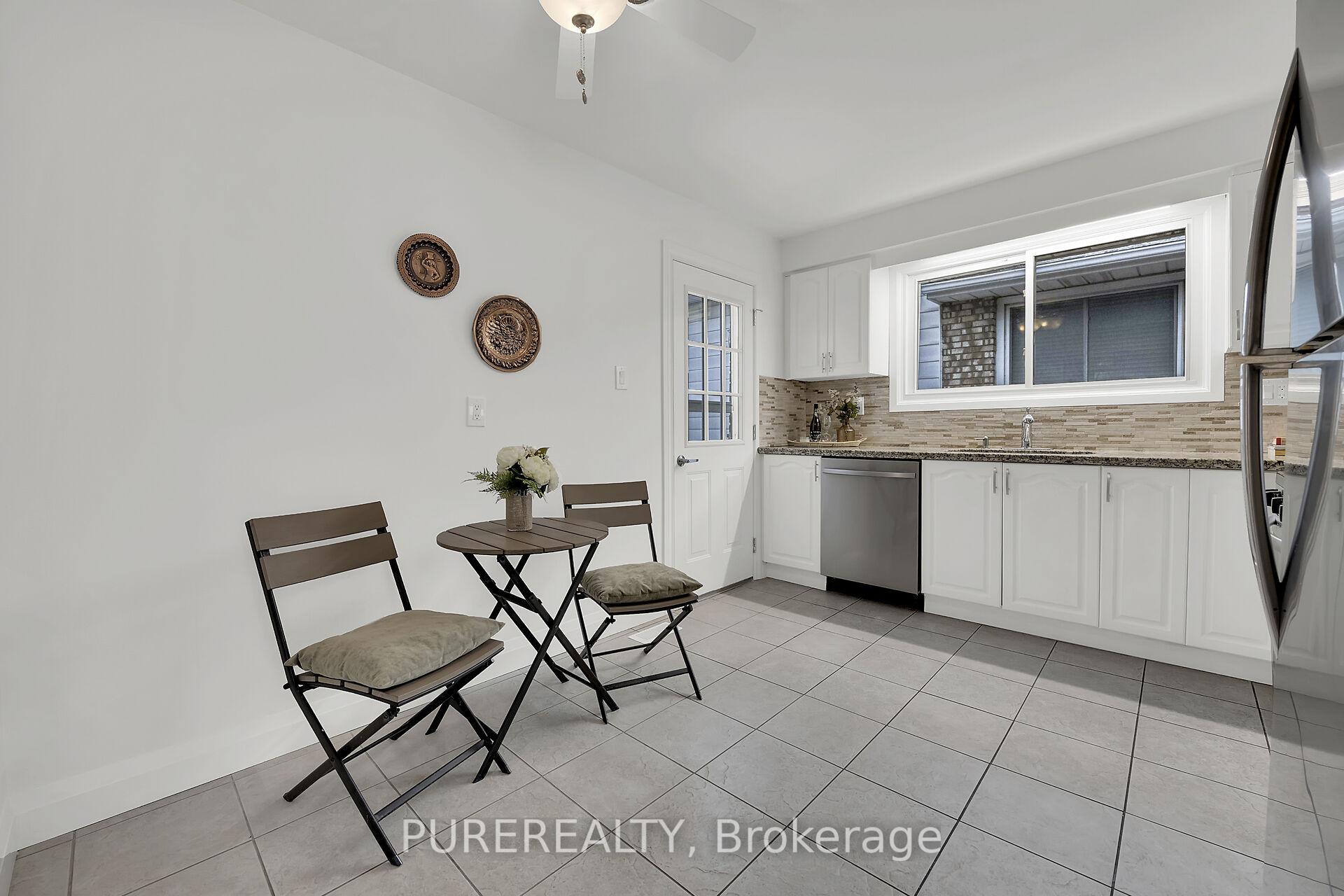 Photo 14 of 58 Quaker Crescent, Hamilton, Quinndale — HOMEH