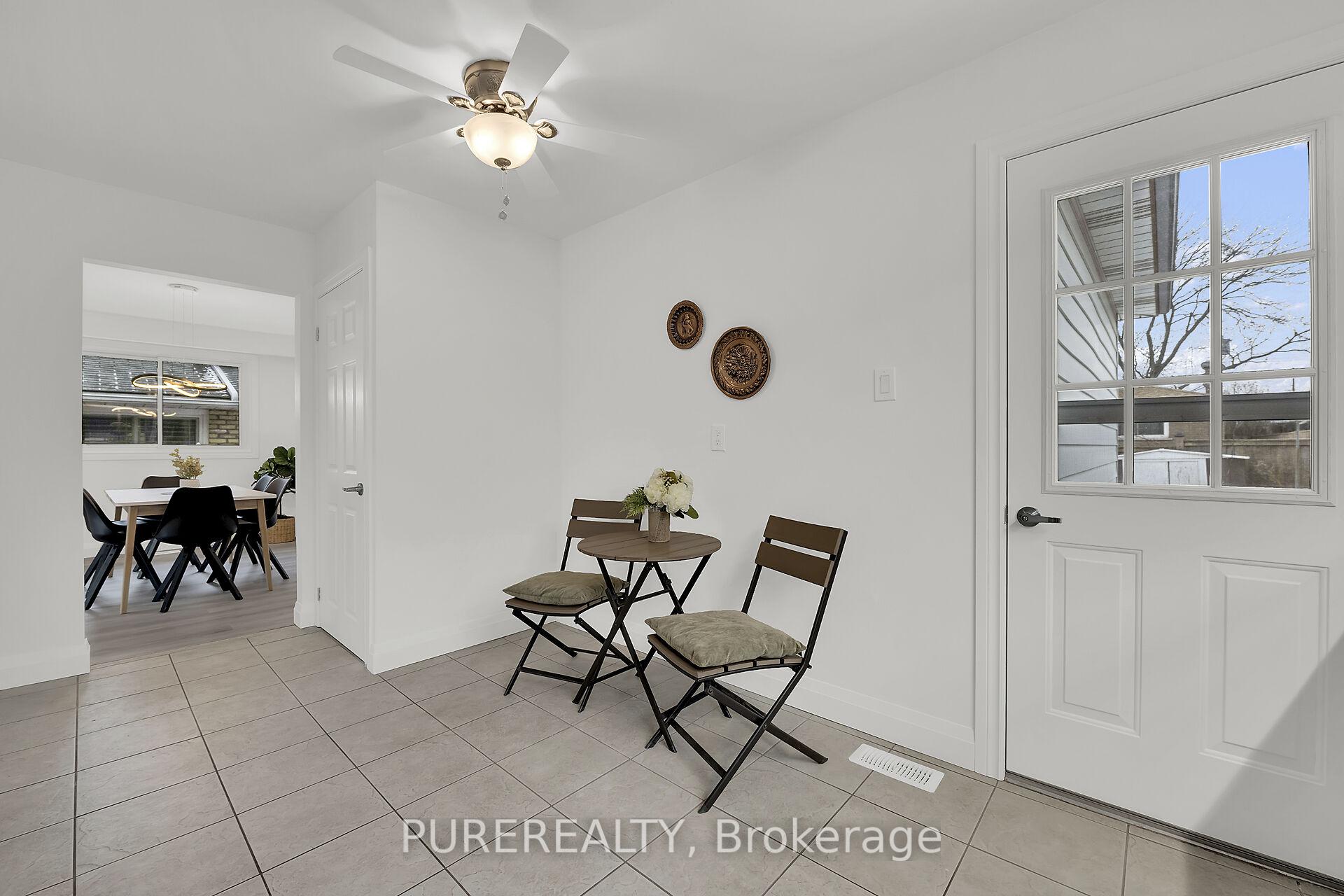 Photo 19 of 58 Quaker Crescent, Hamilton, Quinndale — HOMEH