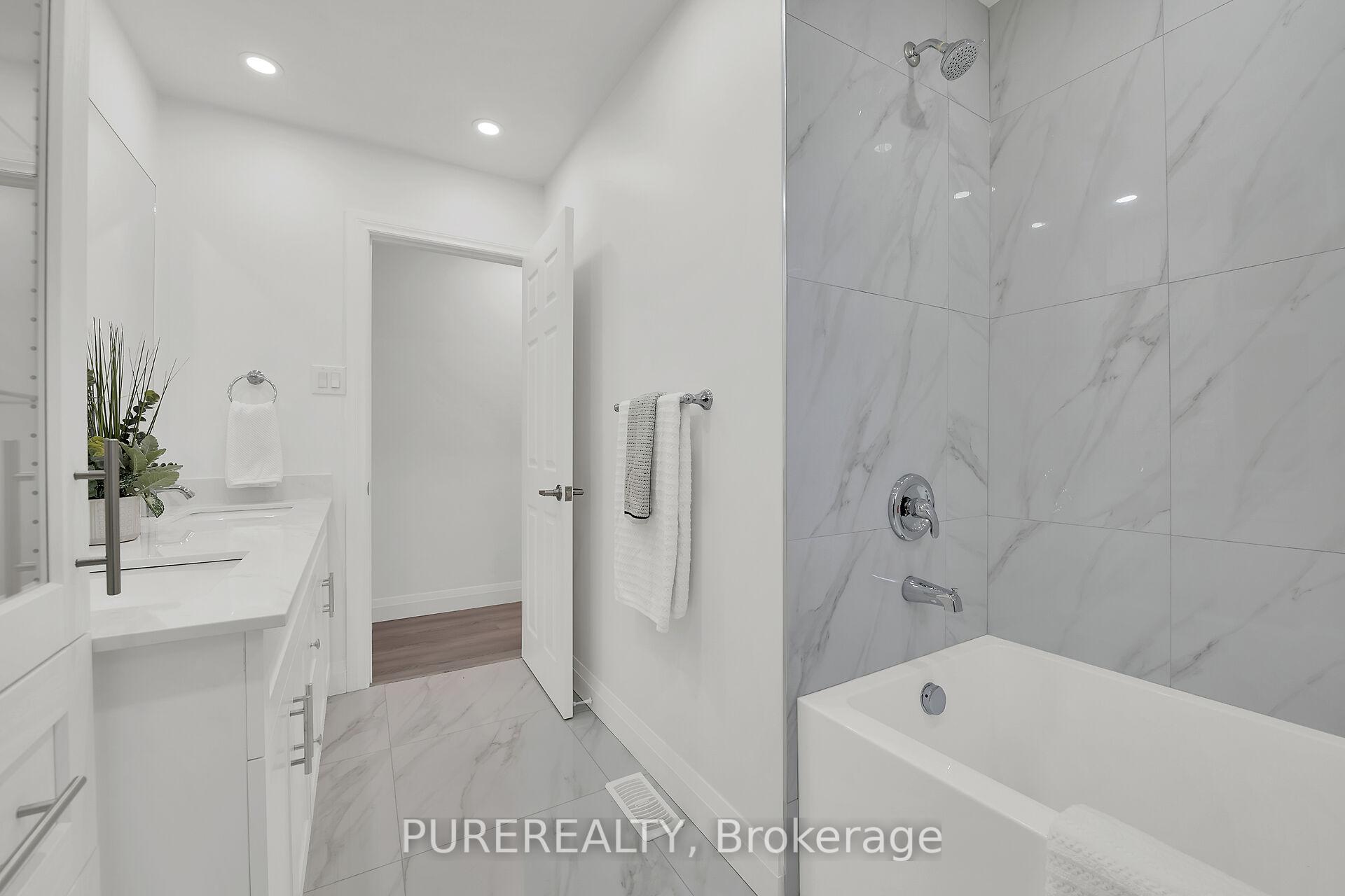 Photo 23 of 58 Quaker Crescent, Hamilton, Quinndale — HOMEH