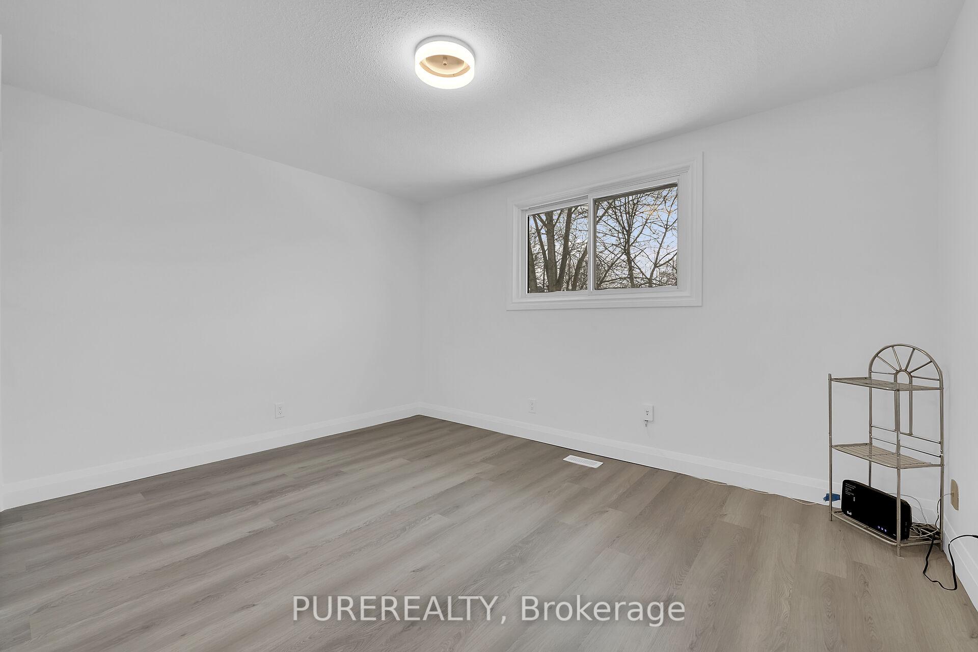Photo 25 of 58 Quaker Crescent, Hamilton, Quinndale — HOMEH