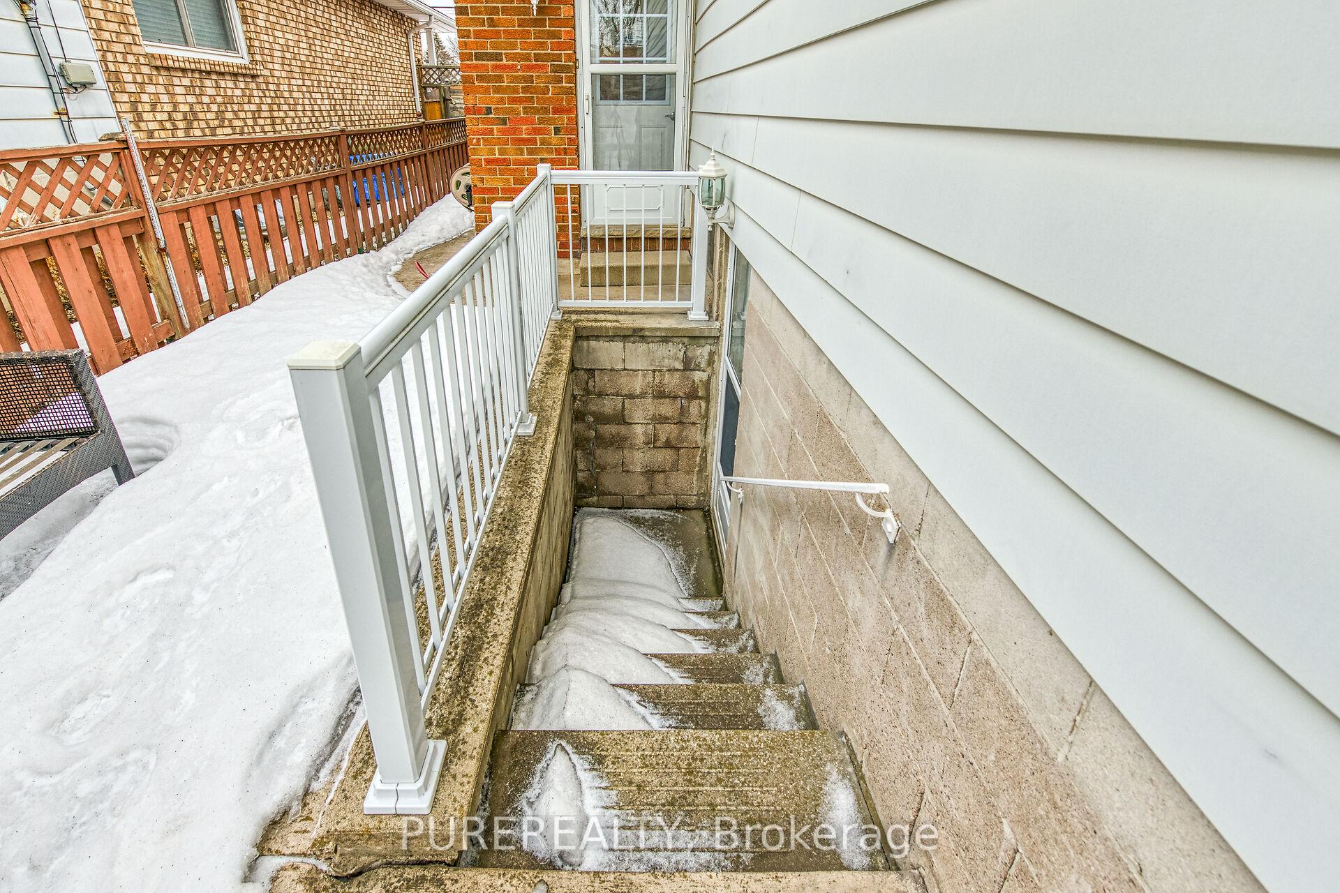 Photo 40 of 58 Quaker Crescent, Hamilton, Quinndale — HOMEH