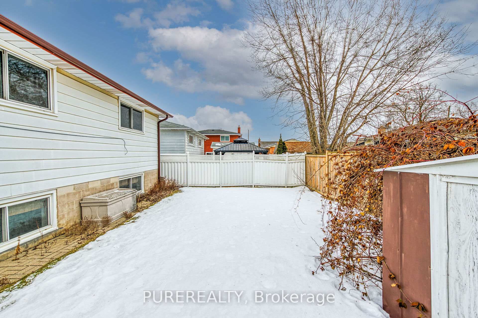 Photo 43 of 58 Quaker Crescent, Hamilton, Quinndale — HOMEH