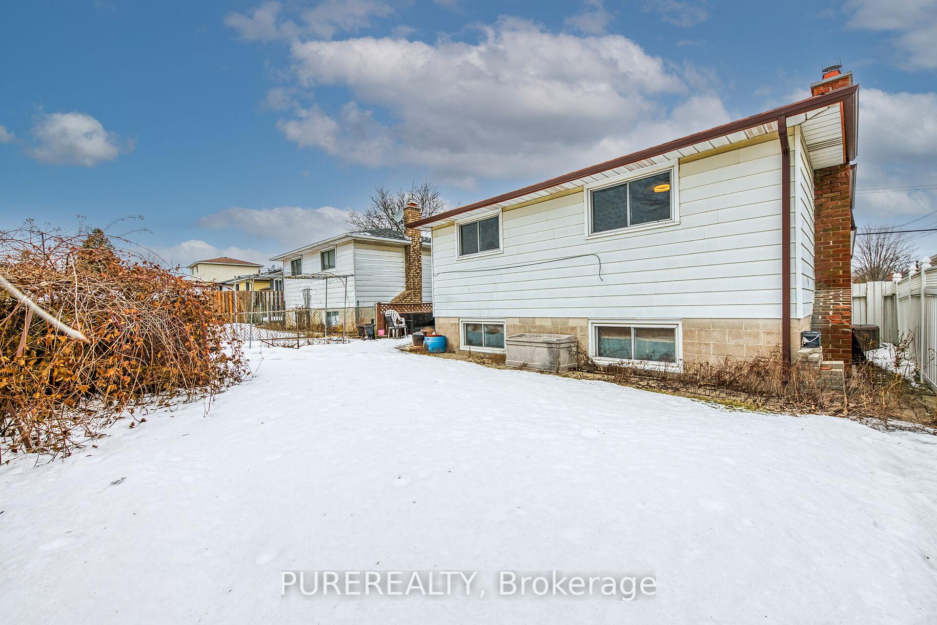 Photo 45 of 58 Quaker Crescent, Hamilton, Quinndale — HOMEH