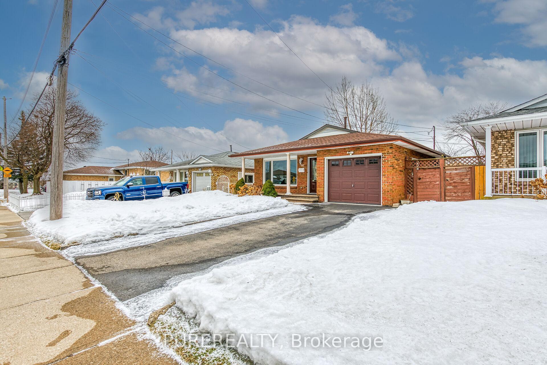 Photo 46 of 58 Quaker Crescent, Hamilton, Quinndale — HOMEH