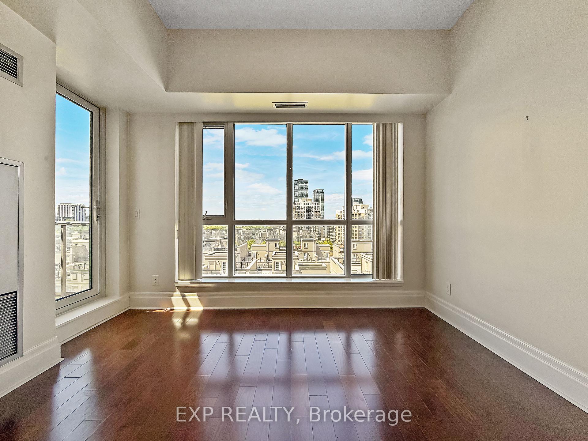 Photo 16 of Unit 702, 39 Upper Duke Crescent, Markham, Unionville — HOMEH
