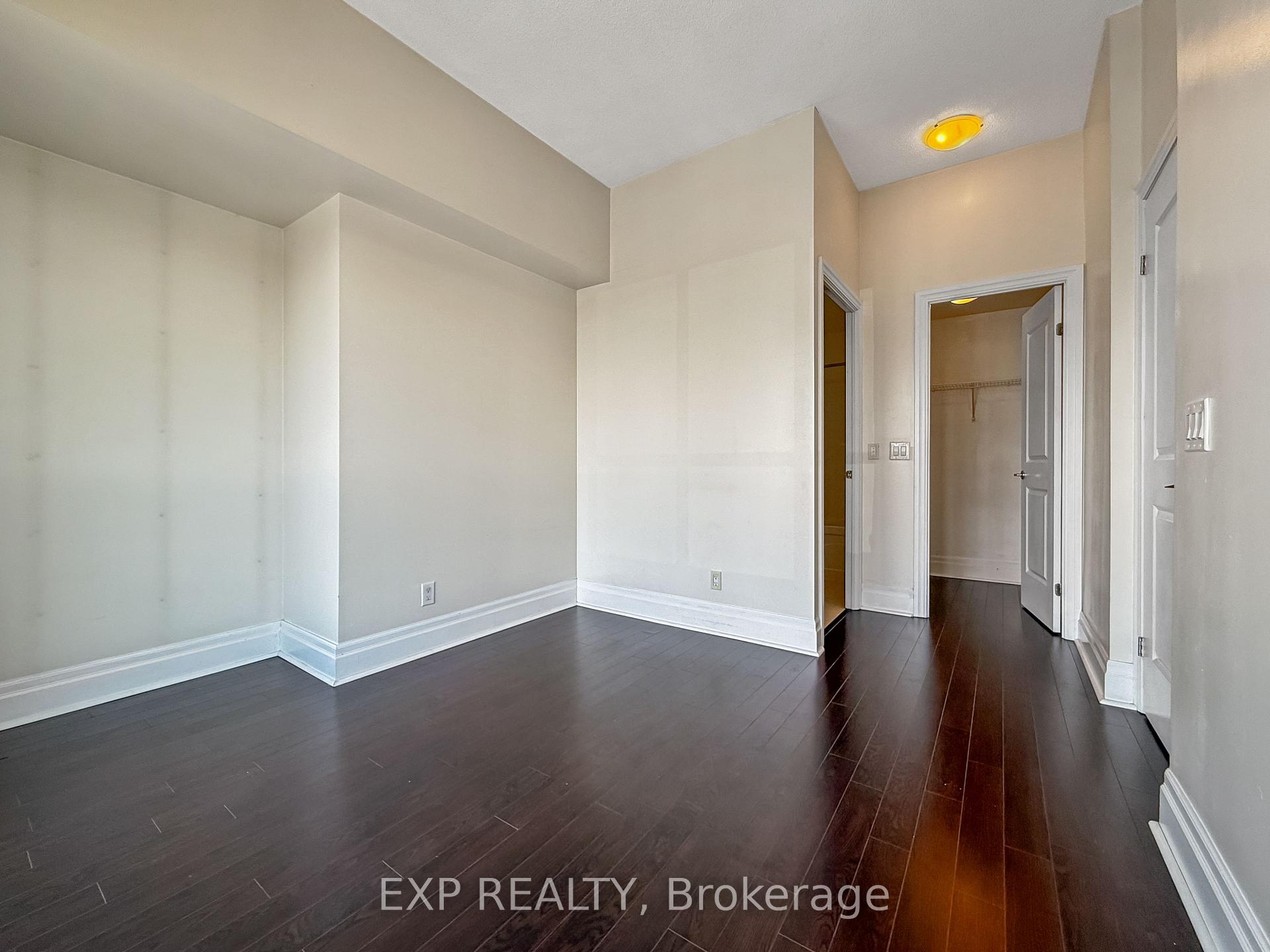 Photo 18 of Unit 702, 39 Upper Duke Crescent, Markham, Unionville — HOMEH