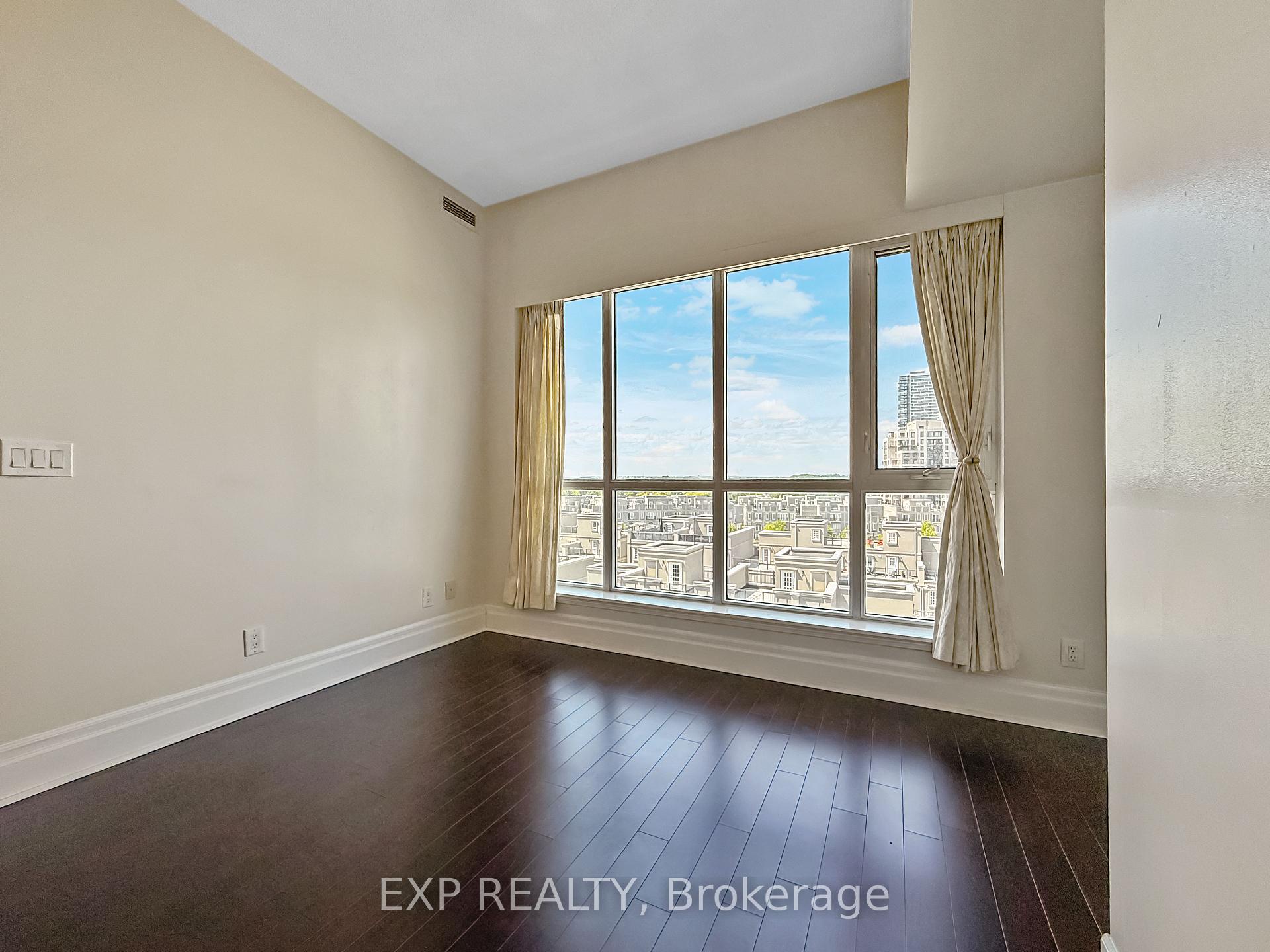 Photo 20 of Unit 702, 39 Upper Duke Crescent, Markham, Unionville — HOMEH