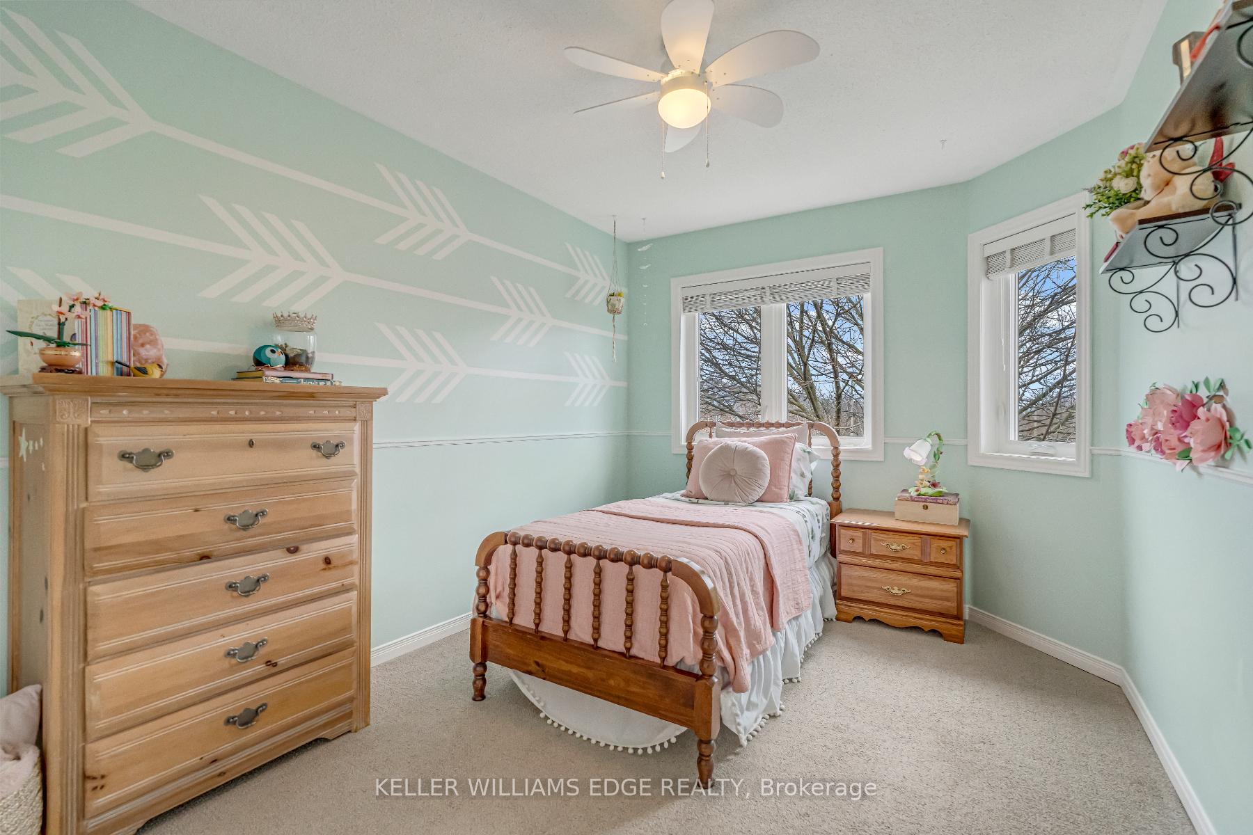 Photo 86 of 63 Harnesworth Crescent, Hamilton, Waterdown — HOMEH