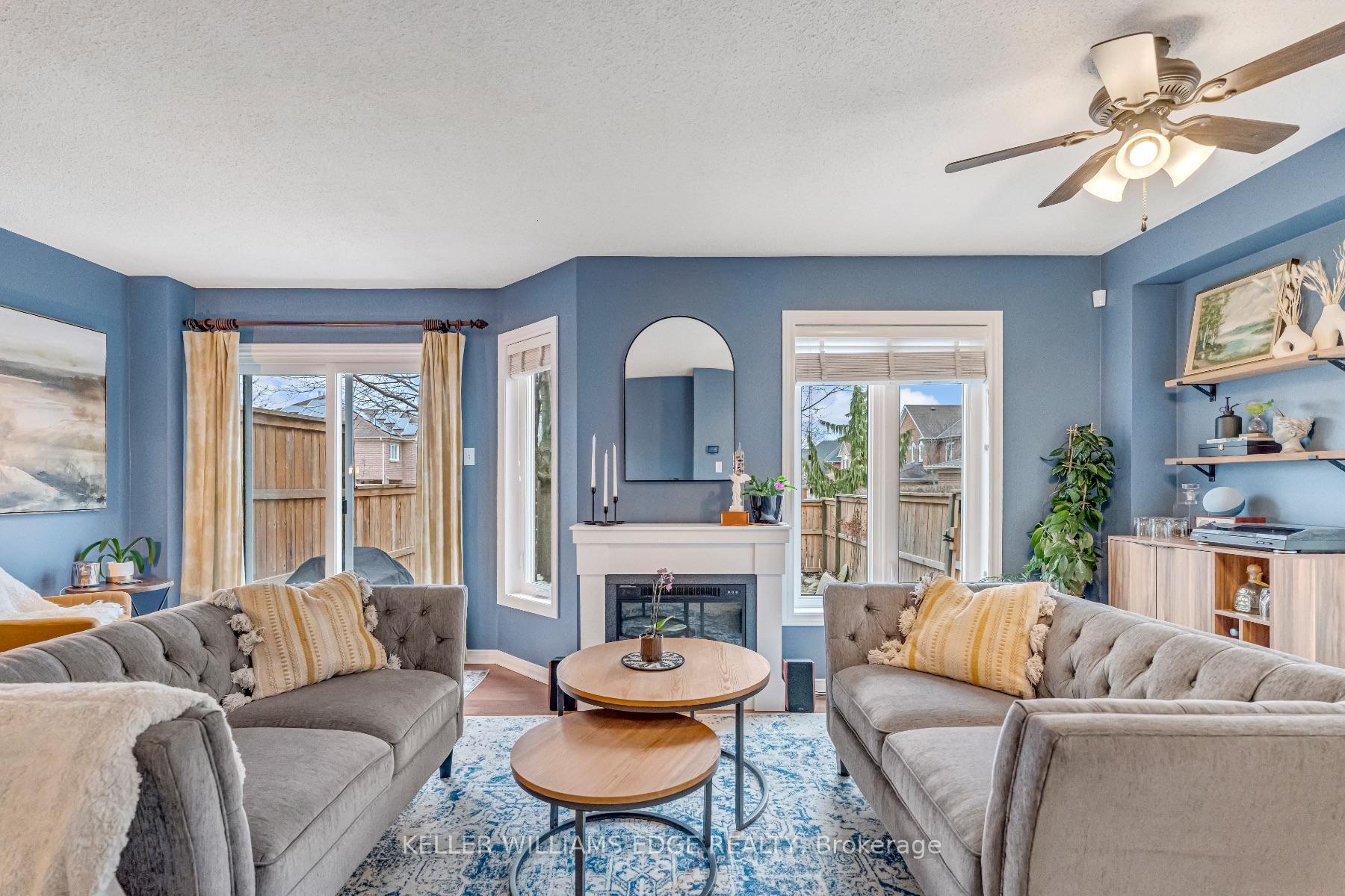 Photo 3 of 63 Harnesworth Crescent, Hamilton, Waterdown — HOMEH