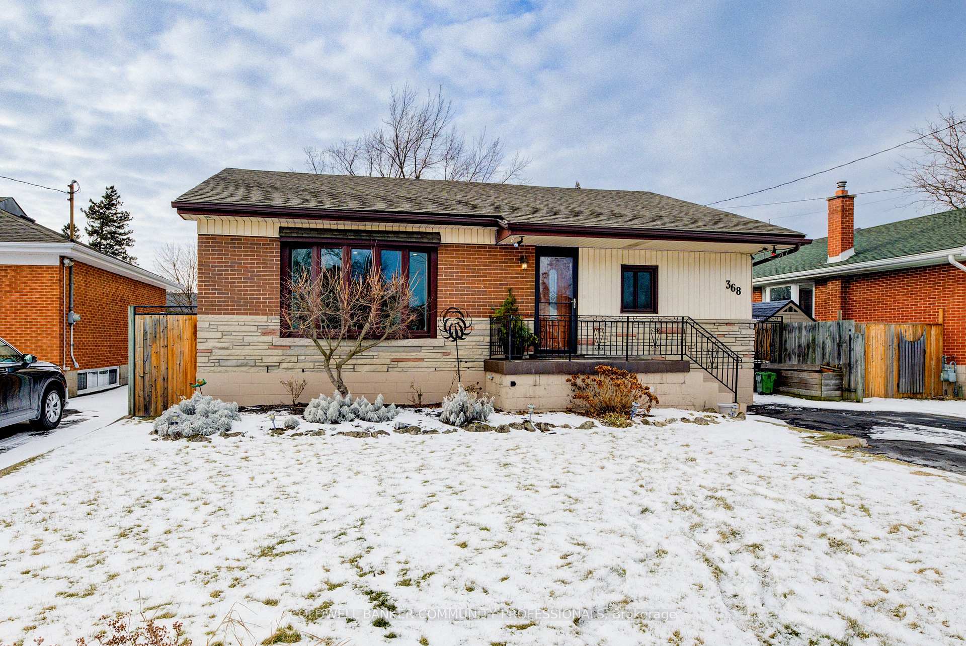 Front of 368 Upper Kenilworth Avenue