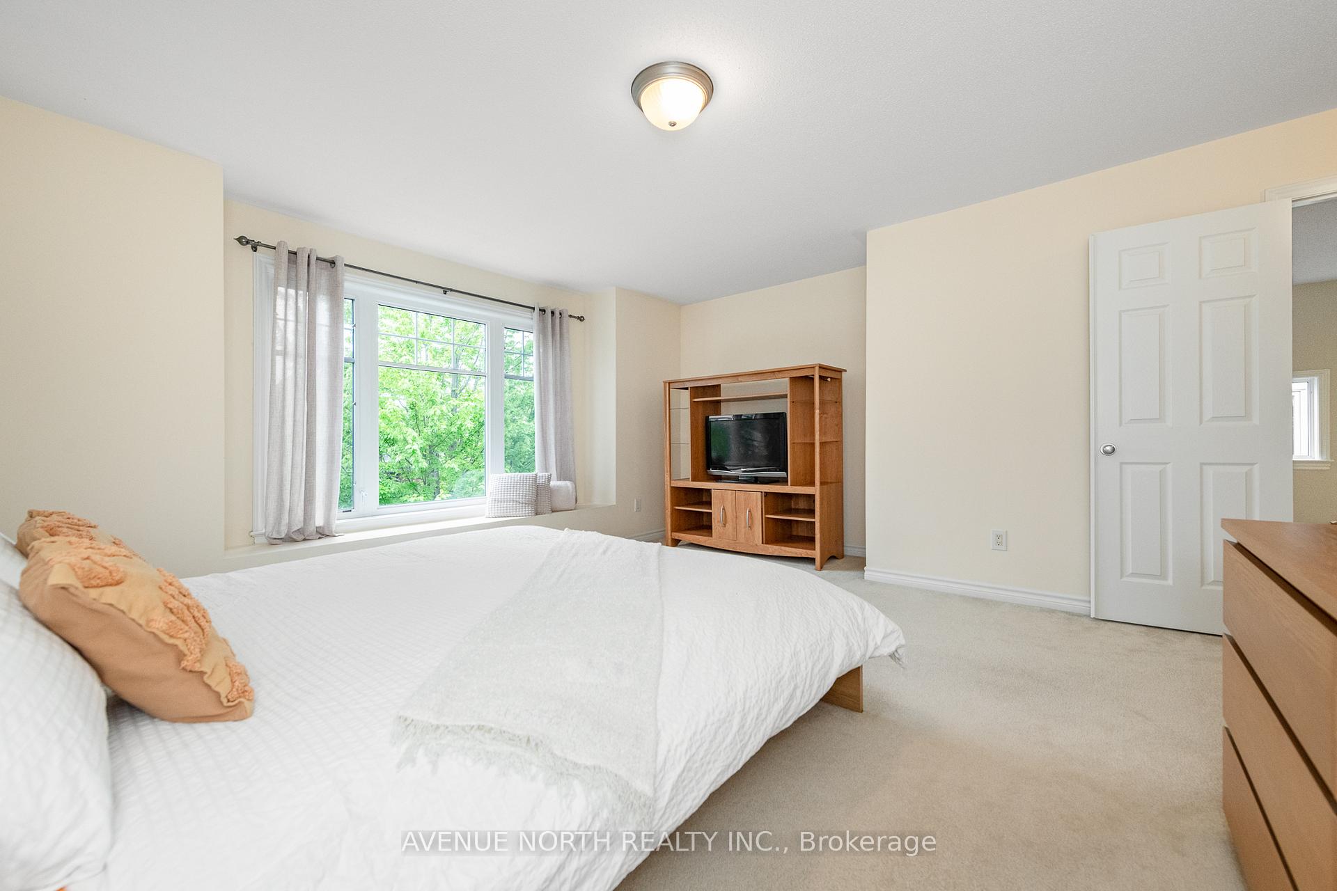 Photo 18 of 534 Golden Sedge Way, Ottawa, Blossom Park/Kemp Park/Findlay Creek — HOMEH