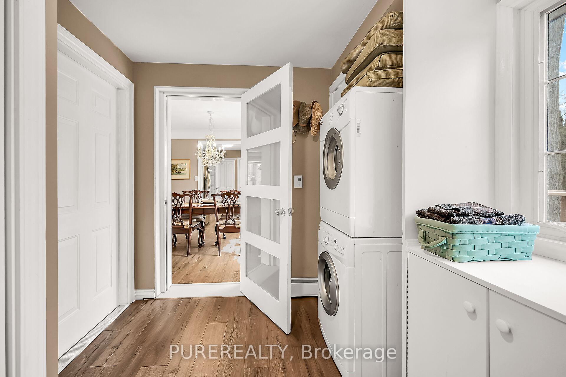 Photo 19 of 315 Woodworth Drive, Hamilton, Ancaster — HOMEH