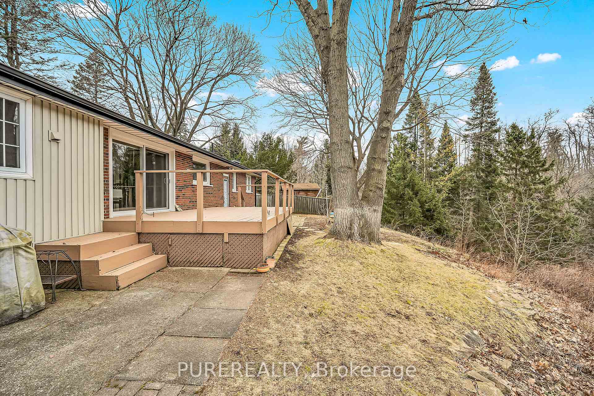 Photo 33 of 315 Woodworth Drive, Hamilton, Ancaster — HOMEH