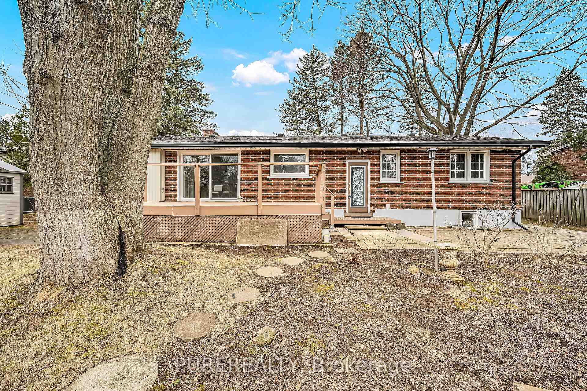 Photo 34 of 315 Woodworth Drive, Hamilton, Ancaster — HOMEH
