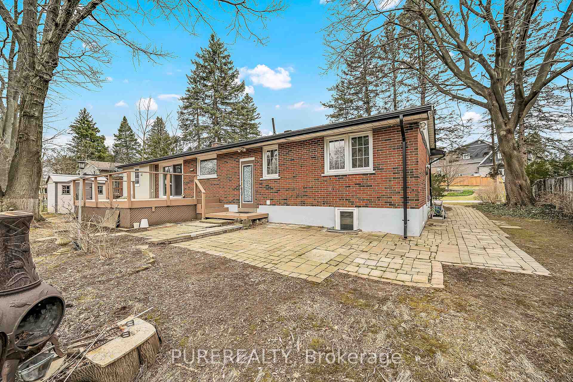 Photo 35 of 315 Woodworth Drive, Hamilton, Ancaster — HOMEH
