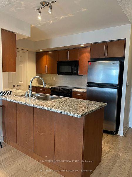 Photo 1 of Unit 1561, 23 Cox Boulevard, Markham, Unionville — HOMEH