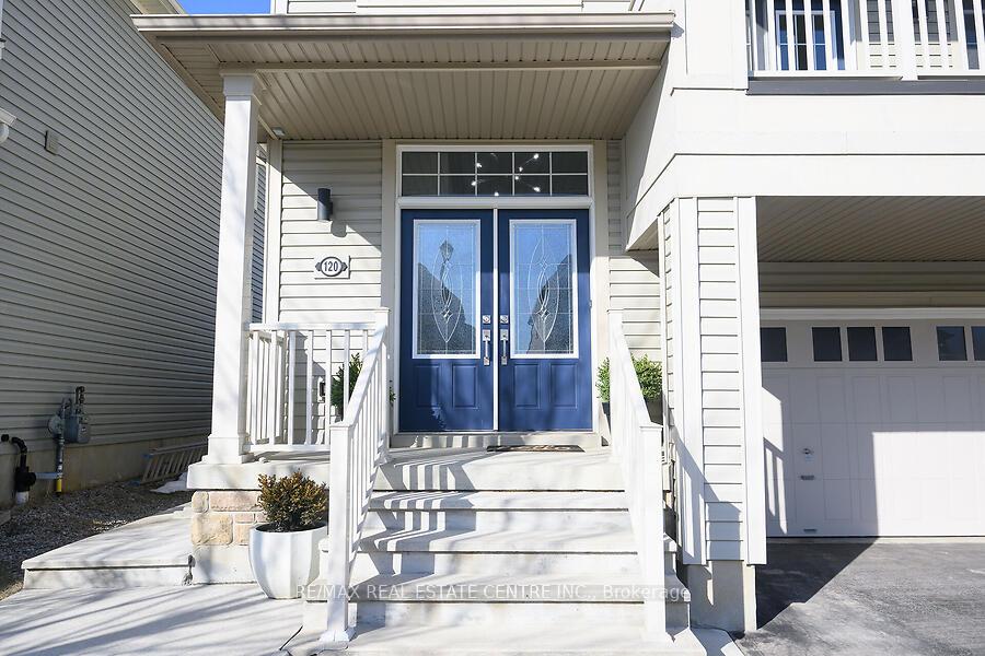 Photo 3 of 120 Whitwell Way, Hamilton, Binbrook — HOMEH