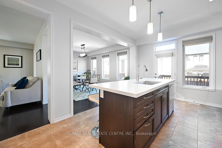 Photo 15 of 120 Whitwell Way, Hamilton, Binbrook — HOMEH