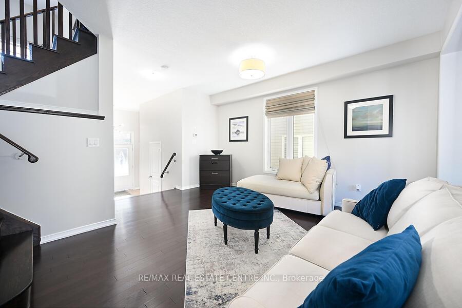 Photo 21 of 120 Whitwell Way, Hamilton, Binbrook — HOMEH