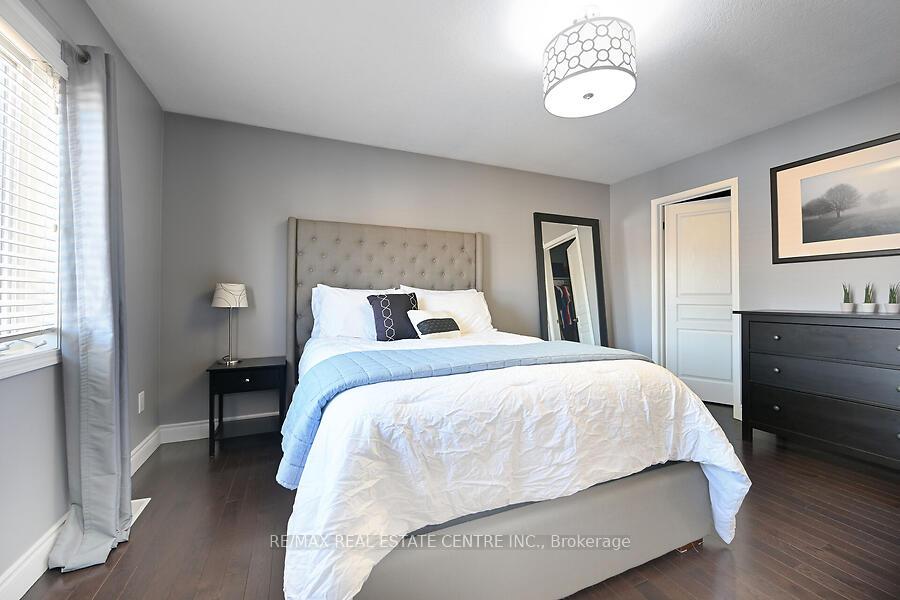 Photo 34 of 120 Whitwell Way, Hamilton, Binbrook — HOMEH