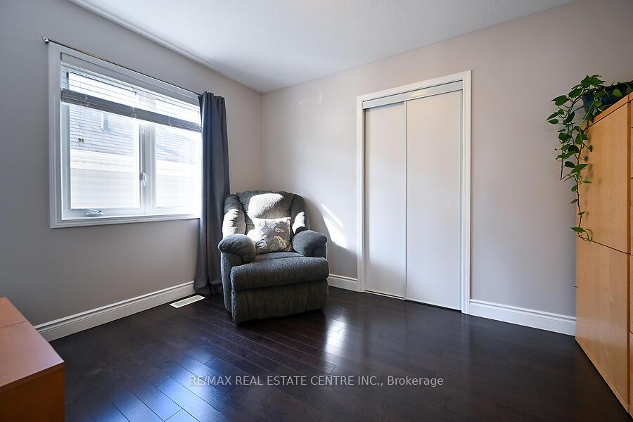 Photo 40 of 120 Whitwell Way, Hamilton, Binbrook — HOMEH