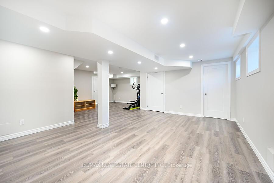 Photo 46 of 120 Whitwell Way, Hamilton, Binbrook — HOMEH