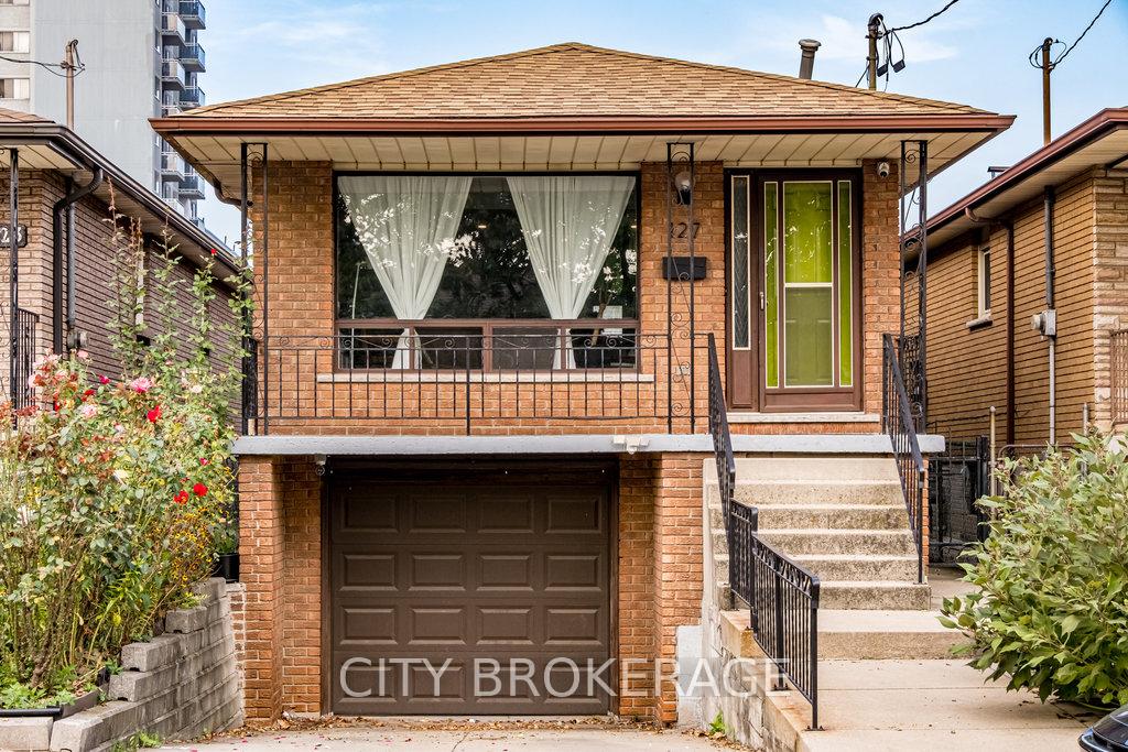 Photo 1 of 127 West Avenue N, Hamilton, Beasley — HOMEH