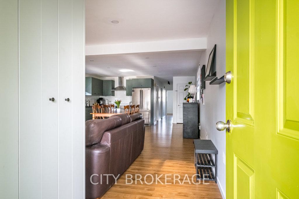 Photo 4 of 127 West Avenue N, Hamilton, Beasley — HOMEH