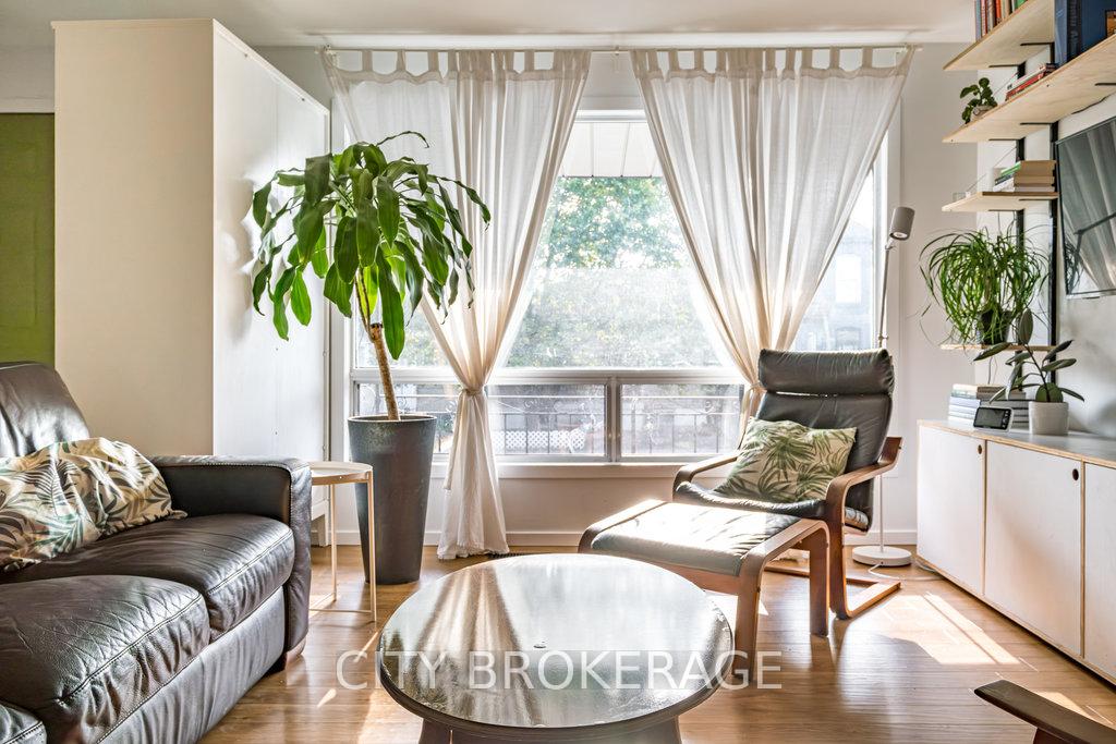 Photo 7 of 127 West Avenue N, Hamilton, Beasley — HOMEH