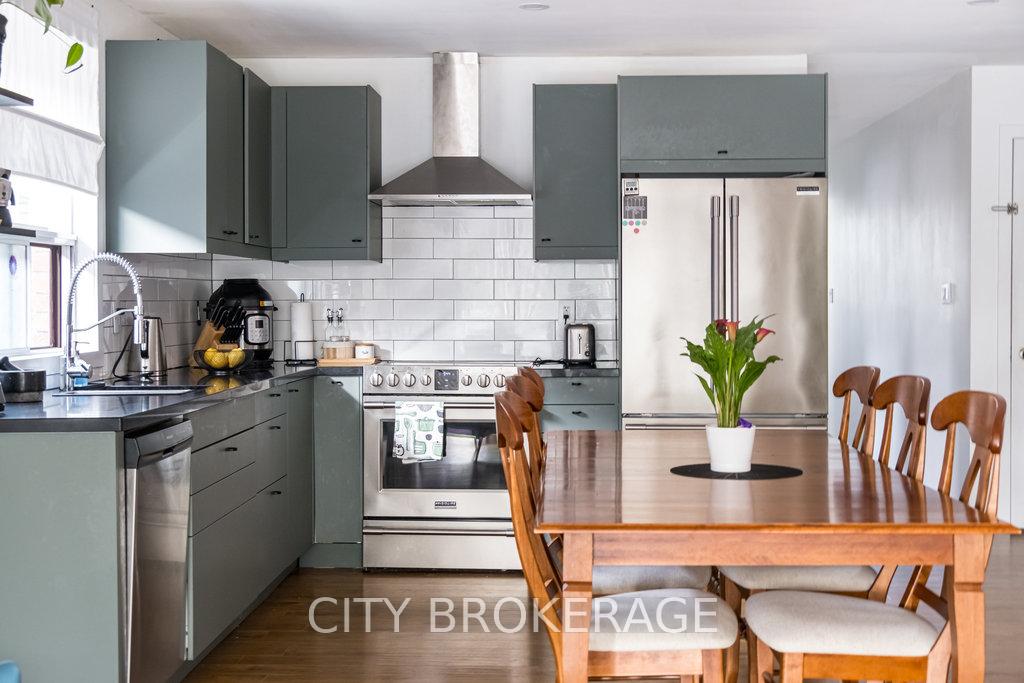 Photo 14 of 127 West Avenue N, Hamilton, Beasley — HOMEH