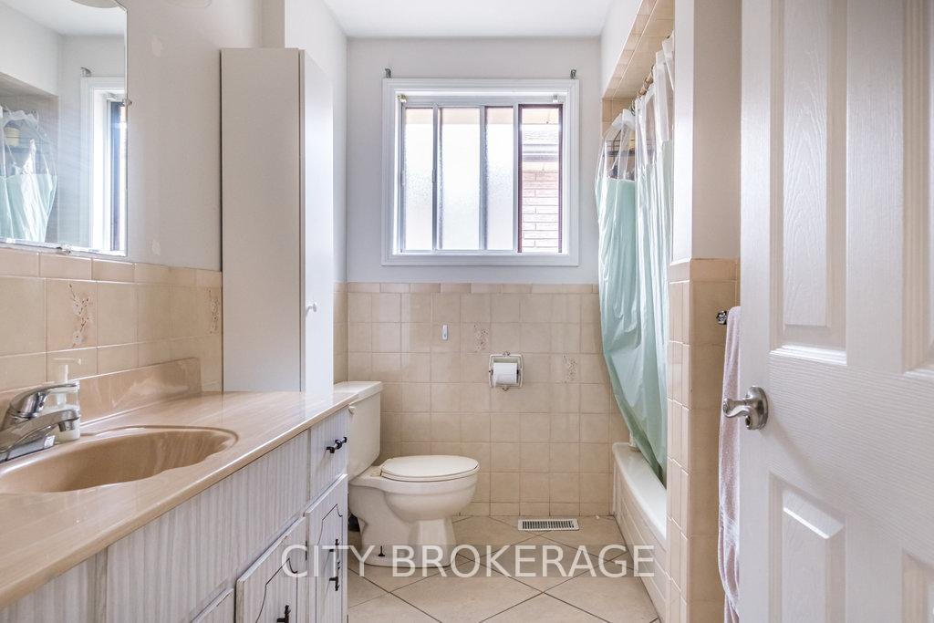 Photo 17 of 127 West Avenue N, Hamilton, Beasley — HOMEH