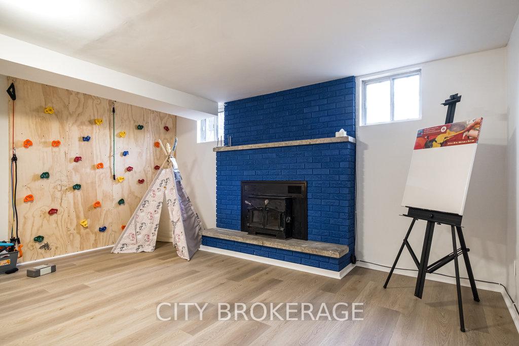 Photo 23 of 127 West Avenue N, Hamilton, Beasley — HOMEH