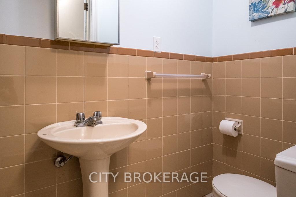 Photo 29 of 127 West Avenue N, Hamilton, Beasley — HOMEH