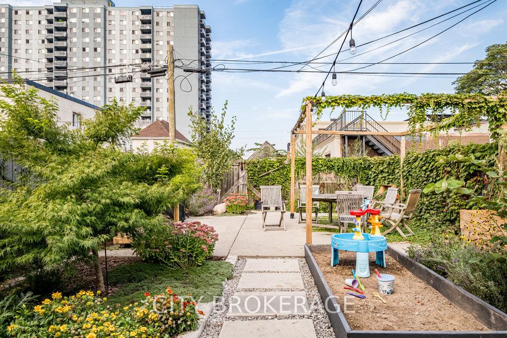 Photo 30 of 127 West Avenue N, Hamilton, Beasley — HOMEH