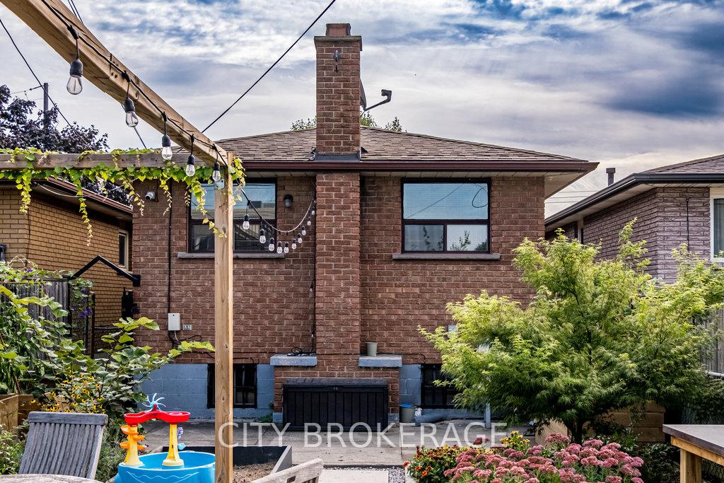 Photo 35 of 127 West Avenue N, Hamilton, Beasley — HOMEH