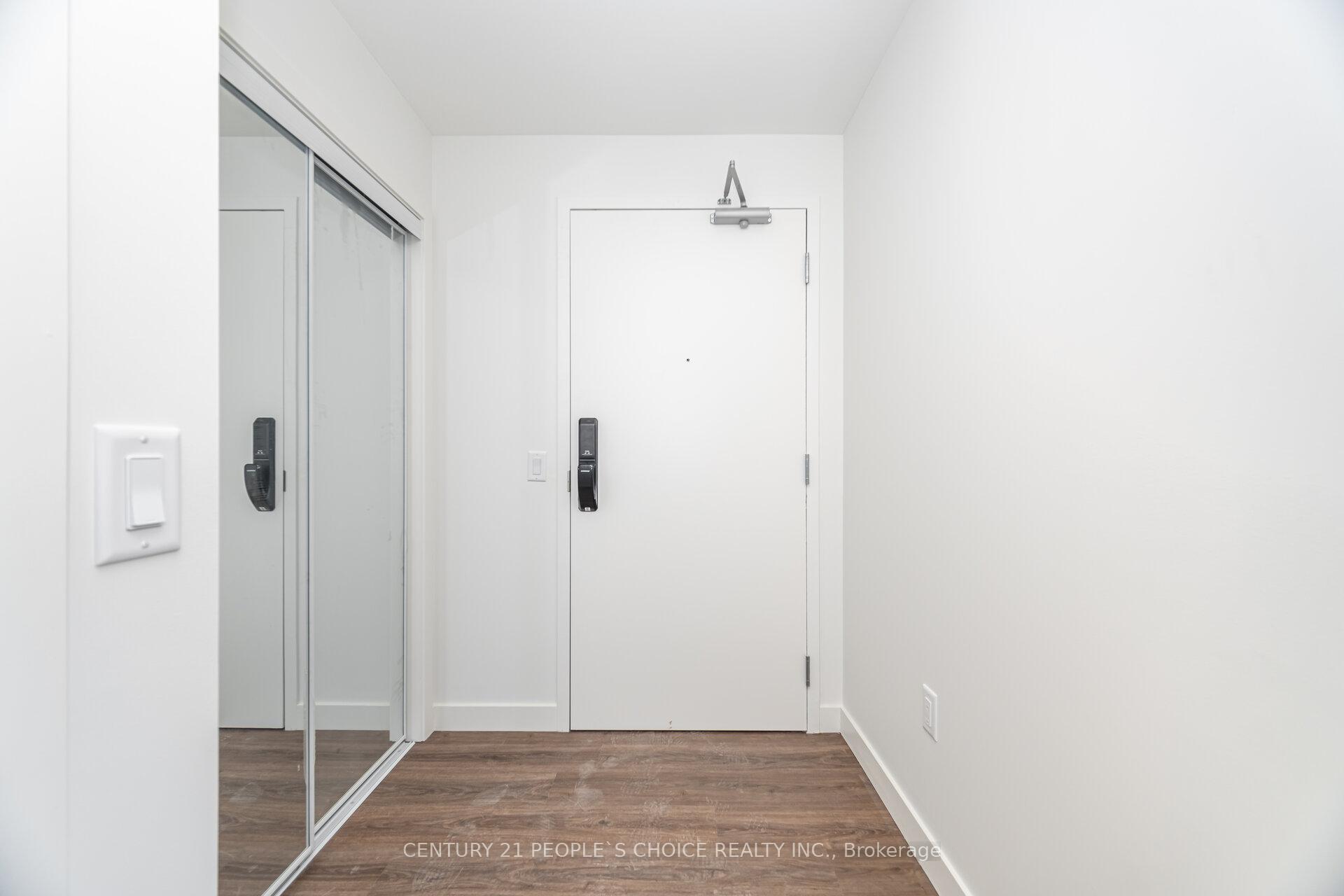Photo 3 of 461 Green Road, Hamilton, Lakeshore — HOMEH