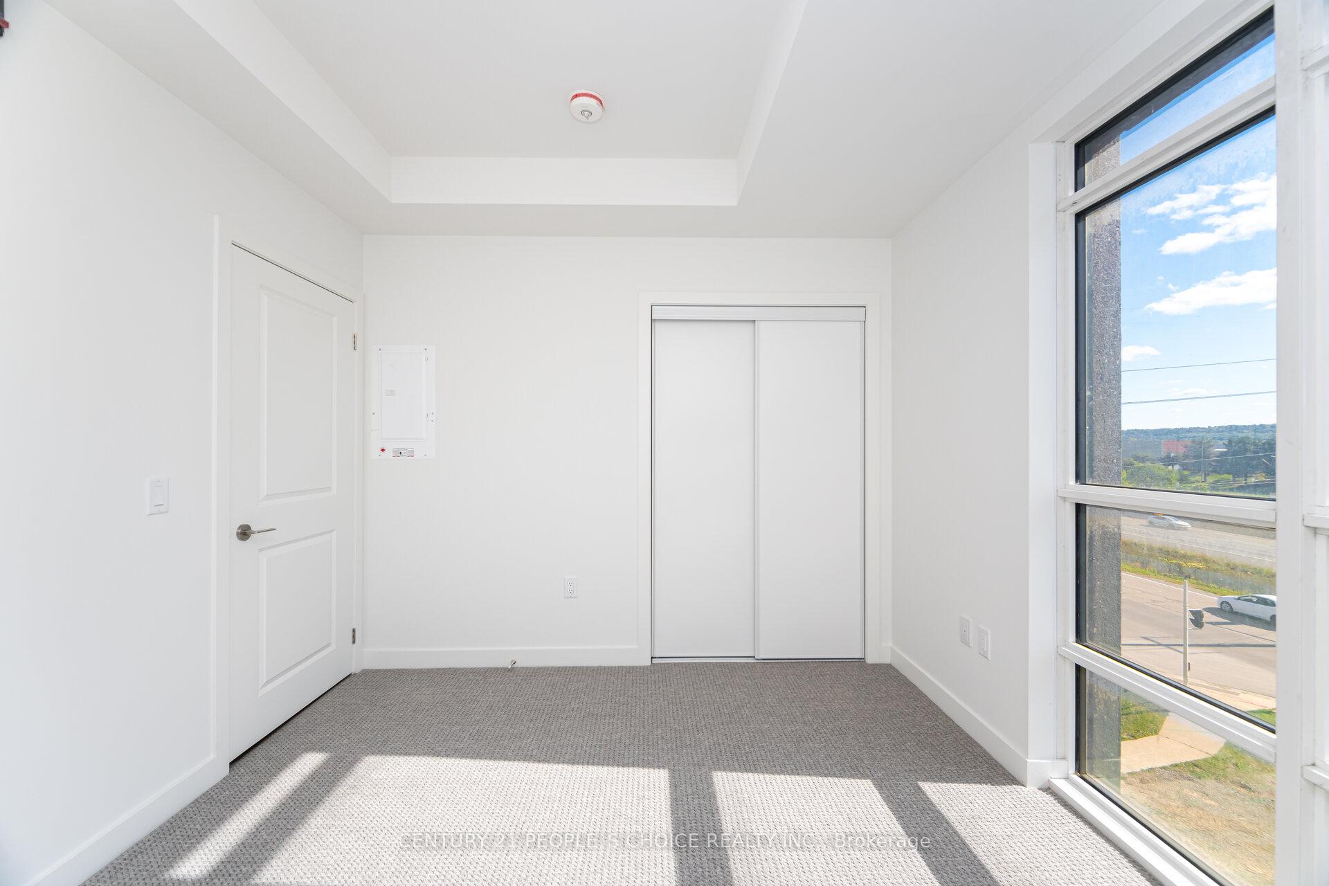 Photo 14 of 461 Green Road, Hamilton, Lakeshore — HOMEH