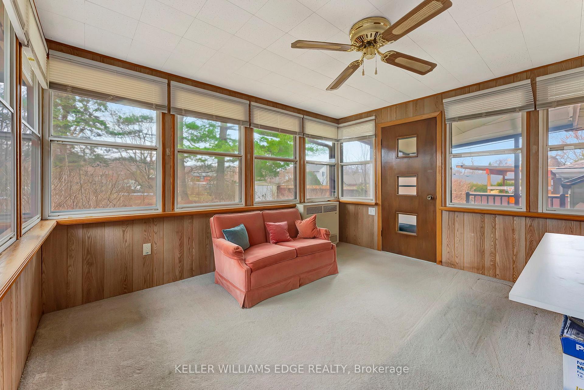 Photo 16 of 10 James Avenue, Hamilton, Stoney Creek — HOMEH