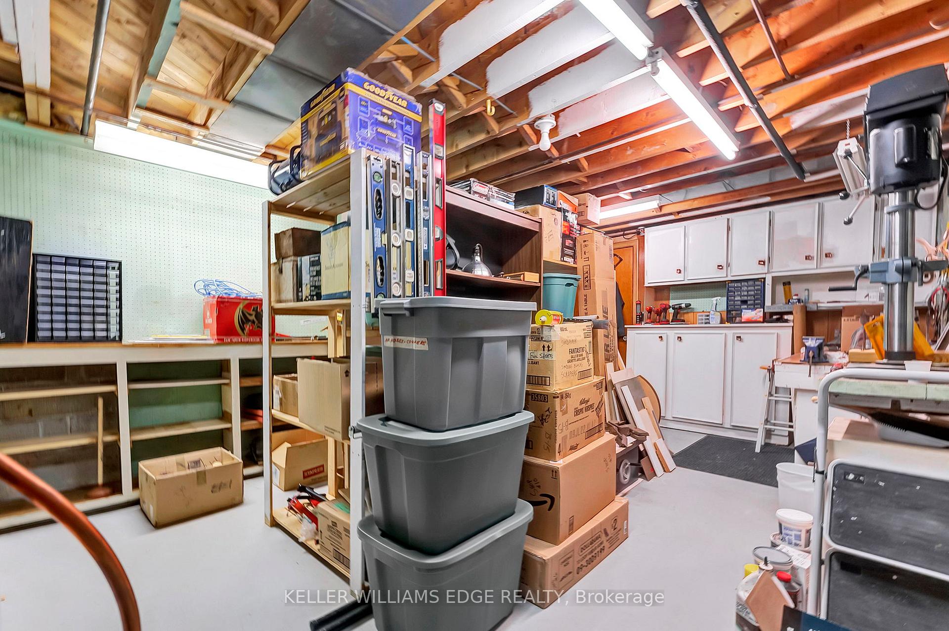 Photo 26 of 10 James Avenue, Hamilton, Stoney Creek — HOMEH