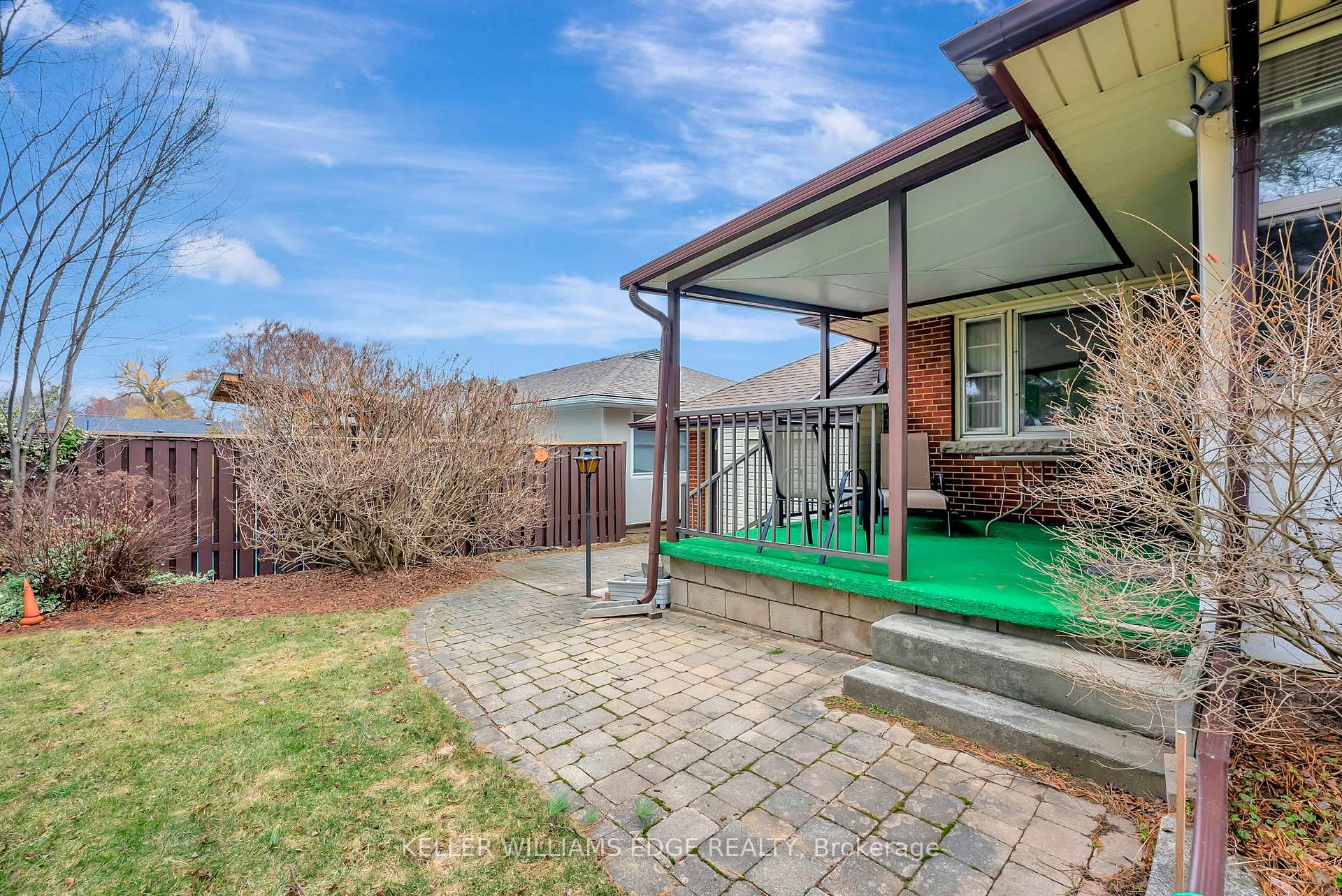 Photo 30 of 10 James Avenue, Hamilton, Stoney Creek — HOMEH
