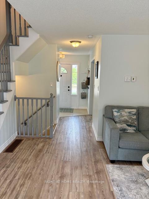 Photo 4 of 997 Denton Drive, Cobourg — HOMEH