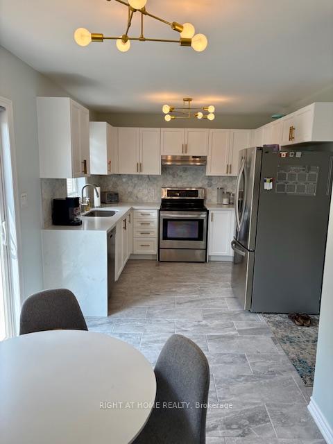 Photo 14 of 997 Denton Drive, Cobourg — HOMEH