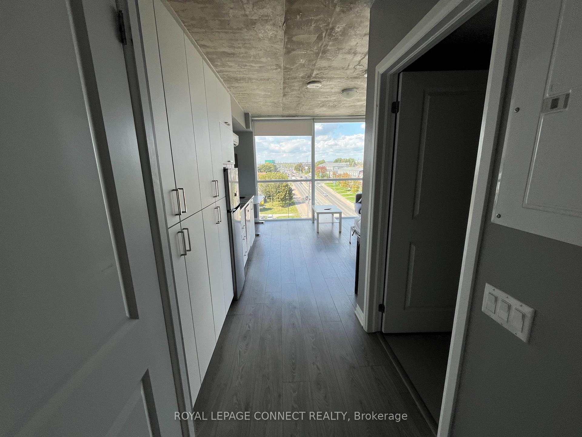 Photo 2 of Unit 731, 1900 Simcoe Street N, Oshawa, Samac — HOMEH