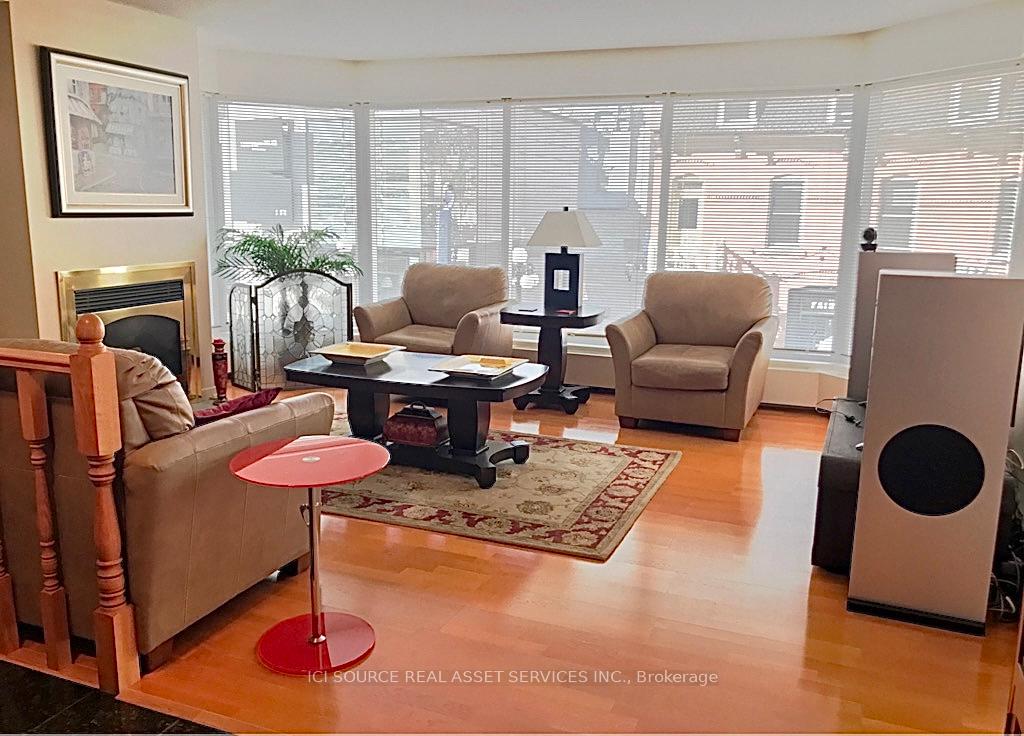 Photo 3 of Unit 3, 12 Clarence Street, Ottawa, Lower Town/Byward Market — HOMEH